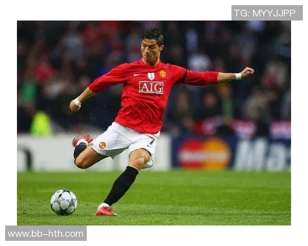 足球场上的潇洒巨星帅气射门瞬间让人惊艳的顶级球员盘点